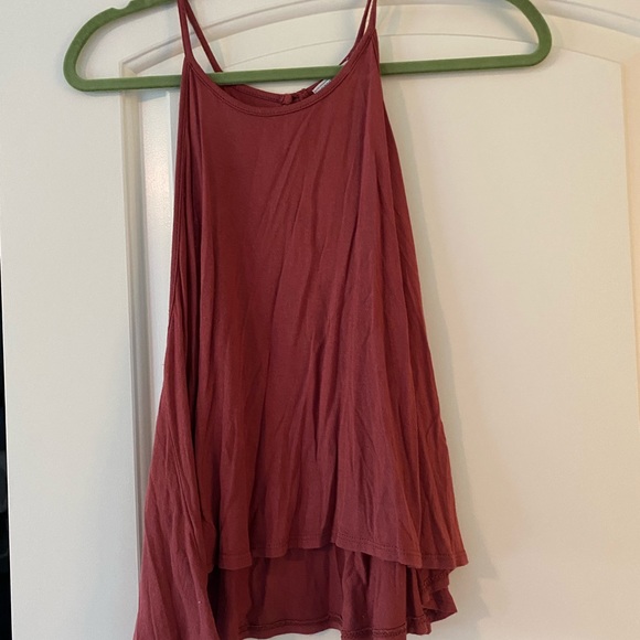 Burgundy tank from urban outfitters - Picture 1 of 2